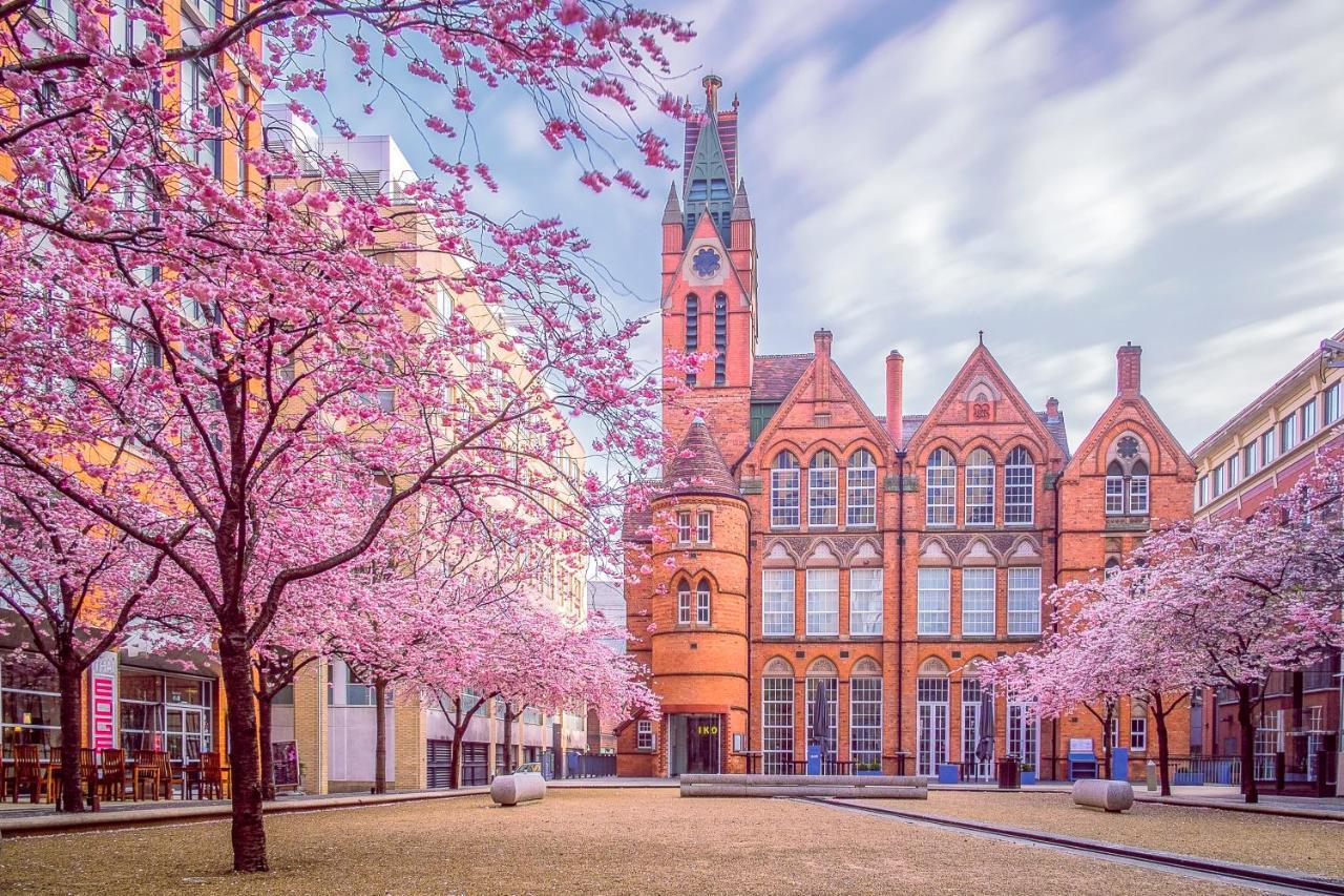 Two Bedroom Apartment - En Suites - Smart Tv'S - Wifi - Netflix - Bearwood Birmingham Eksteriør bilde